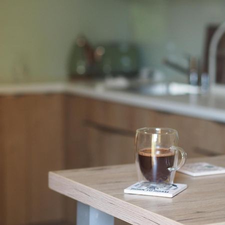 Designer Apartment 110M2 With King Size Beds & Equipped Kitchen Красков Екстериор снимка